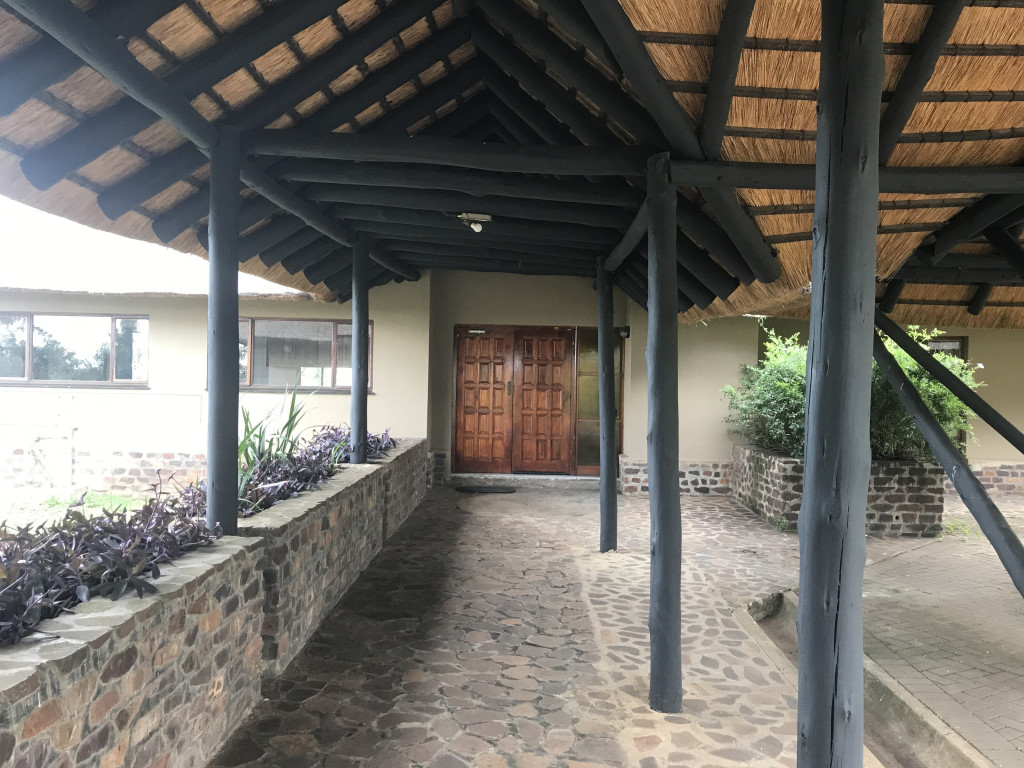Masinda Lodge Entrance,Hluhluwe iMfolozi Reserve,self-catering accommodation